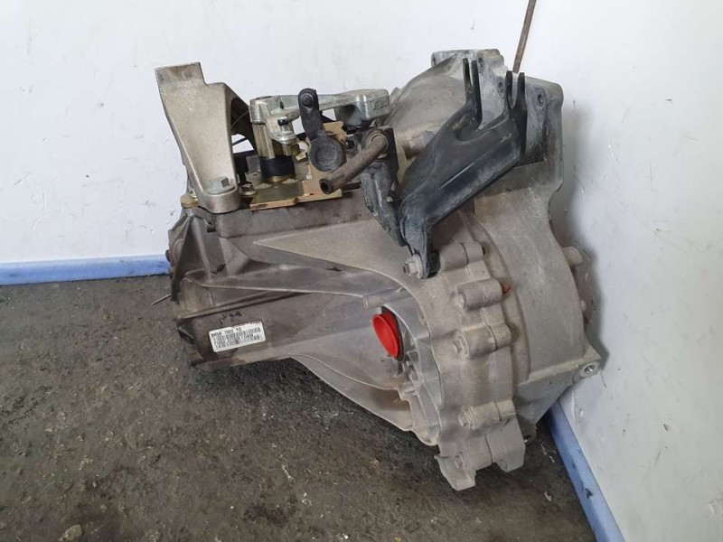 Recambio de caja cambios para ford focus c-max (cap) ambiente (d) referencia OEM IAM 3M5R7002YD 271003 5VELOCIDADES