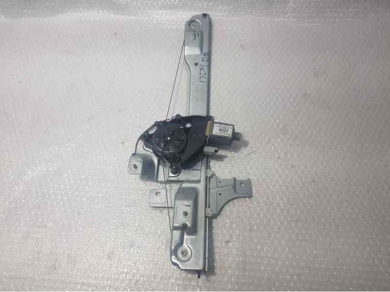 Recambio de elevalunas delantero derecho para peugeot 208 style referencia OEM IAM 9674254380 0130855702 ELECTRICO 2 PINS