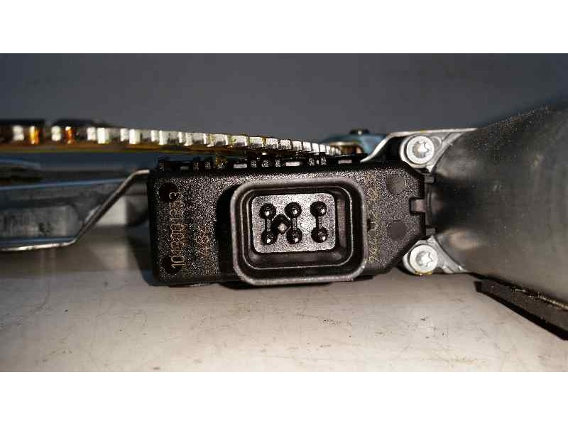 Recambio de elevalunas delantero derecho para opel astra h berlina elegance referencia OEM IAM  6 PINS ELECTRICO