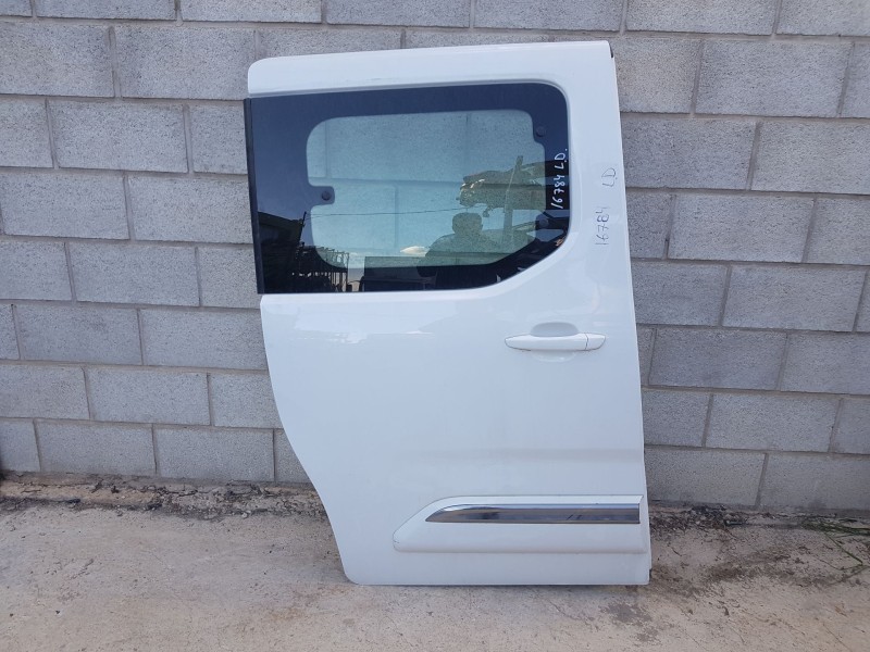 Recambio de puerta lateral corredera derecha para toyota proace city verso monospace (bky_) 1.5 d-4d 100 (bkymd) referencia OEM 