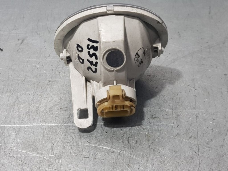 Recambio de faro antiniebla derecho para peugeot 208 access referencia OEM IAM 9675450980  