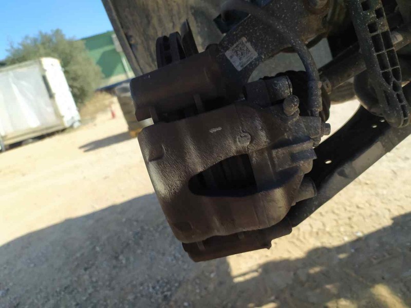 Recambio de pinza freno delantera derecha para seat arona style edition referencia OEM IAM 2Q0615124A  