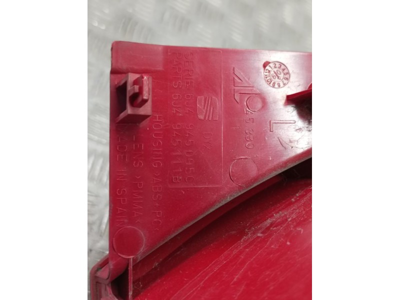 Recambio de piloto trasero izquierdo para seat ibiza (6j5) reference referencia OEM IAM 6J4945095C  TOCADO