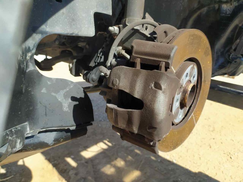 Recambio de pinza freno delantera izquierda para seat arona style edition referencia OEM IAM 2Q0615123A  