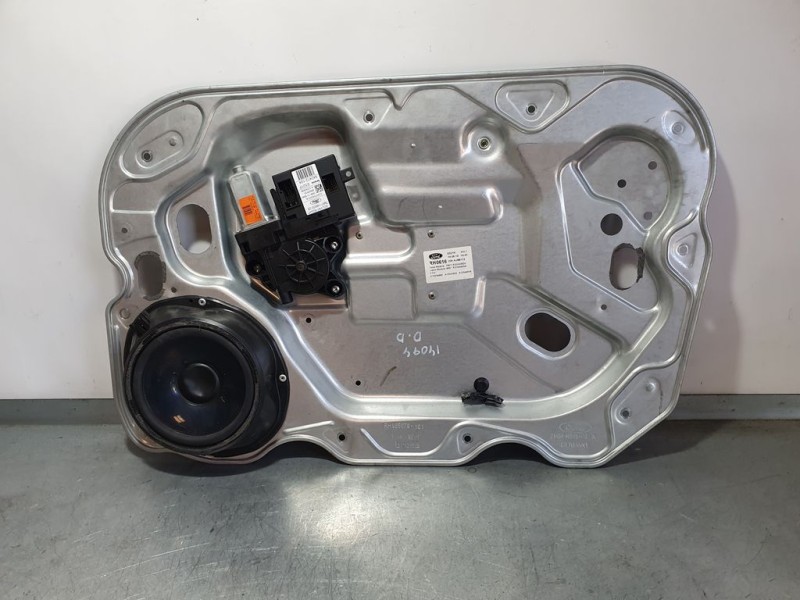 Recambio de elevalunas delantero derecho para ford kuga (cbv) titanium referencia OEM IAM R203A28DC  ELECTRICO