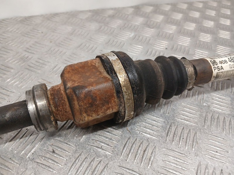 Recambio de transmision delantera derecha para peugeot 407 (6d_) 1.6 hdi 110 (6d9hzc, 6d9hyc) referencia OEM IAM 9640848080  