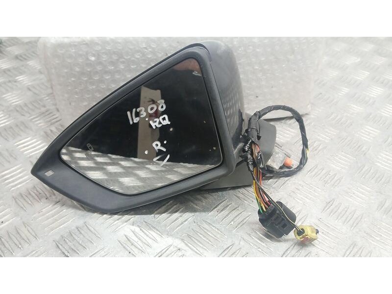 Recambio de retrovisor izquierdo para seat arona style edition referencia OEM IAM 6F1857507AC ELECTRICO 8 Y 2 CABLES ELECTRICO 8