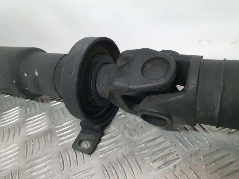 Recambio de transmision central para bmw x5 (e53) 3.0i referencia OEM IAM SIN REF  TRASERA