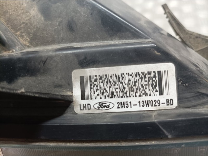 Recambio de faro derecho para ford focus berlina (cak) ambiente referencia OEM IAM 2M5113W029BD  