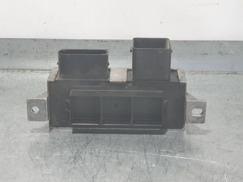 Recambio de caja precalentamiento para nissan qashqai (j11) n-tec referencia OEM IAM 8200558438A  