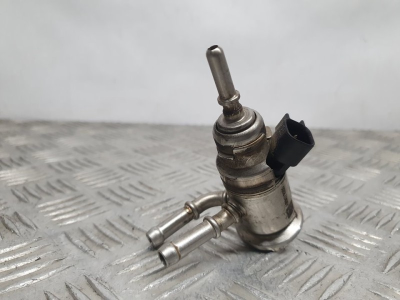 Recambio de inyector adblue para peugeot expert furgón pro standar referencia OEM IAM 9842811780 A3C00216200 