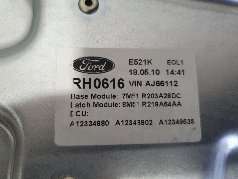 Recambio de elevalunas delantero derecho para ford kuga (cbv) titanium referencia OEM IAM R203A28DC  ELECTRICO