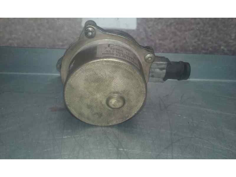 Recambio de depresor freno / bomba vacio para renault clio ii fase ii (b/cb0) authentique referencia OEM IAM 8200113585 72238912