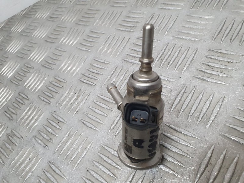 Recambio de inyector adblue para peugeot expert furgón pro standar referencia OEM IAM 9842811780 A3C00216200 