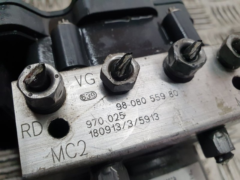 Recambio de abs para citroën berlingo furgón club m referencia OEM IAM 9808055980 970025 