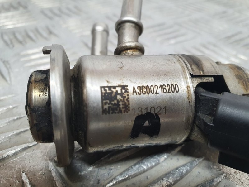 Recambio de inyector adblue para peugeot expert furgón pro standar referencia OEM IAM 9842811780 A3C00216200 