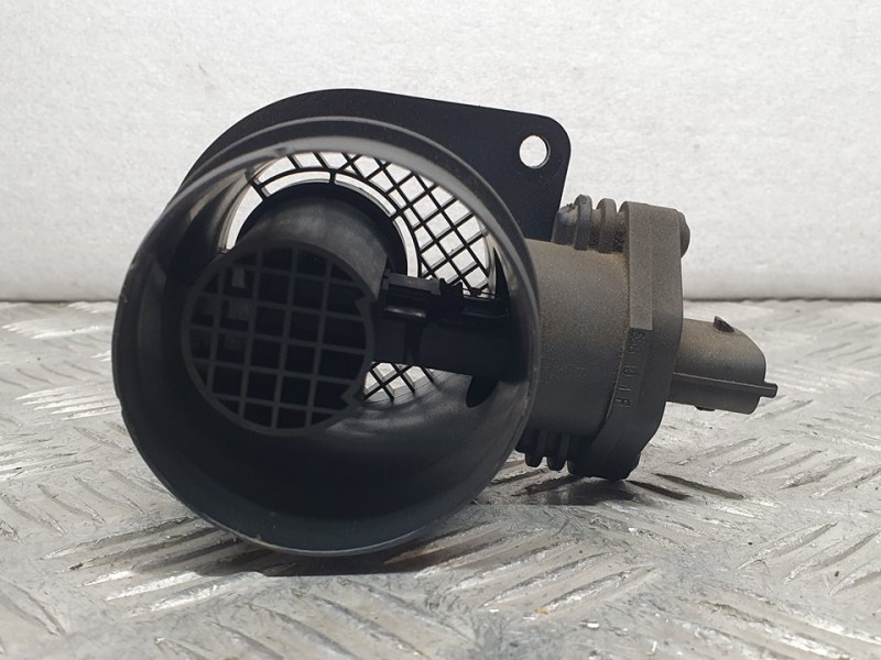 Recambio de caudalimetro para kia cerato 2.0 ex crdi berlina (4-ptas.) referencia OEM IAM 2816427050 0281002669 BOSCH