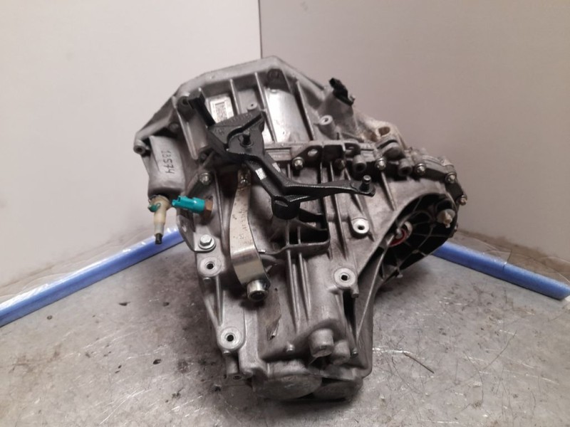 Recambio de caja cambios para nissan qashqai (j11) n-tec referencia OEM IAM TL4126 B152504 6VELOCIDADES