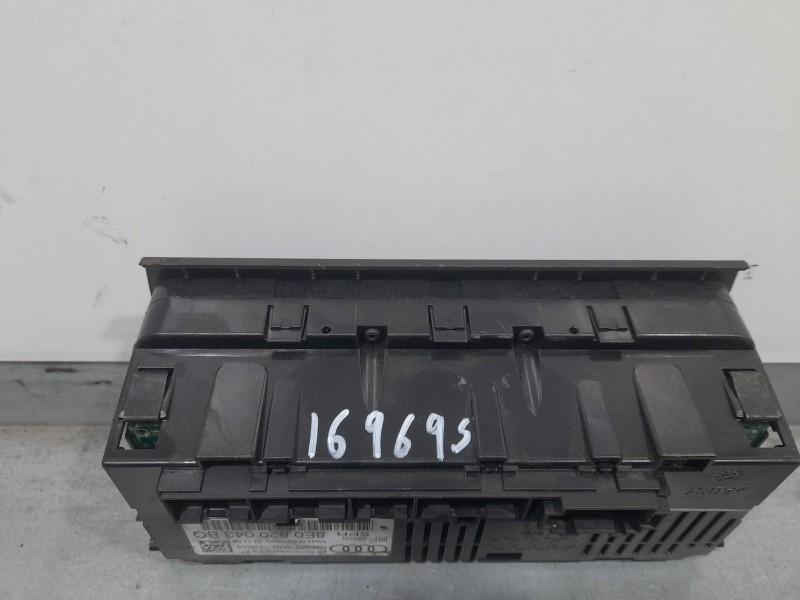 Recambio de mando climatizador para seat exeo (3r2) 2.0 tdi referencia OEM IAM 8E0820043BQ  