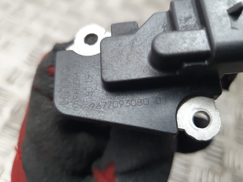 Recambio de caudalimetro para citroën berlingo furgón club m referencia OEM IAM 9677093080 AFH50M27 HITACHI