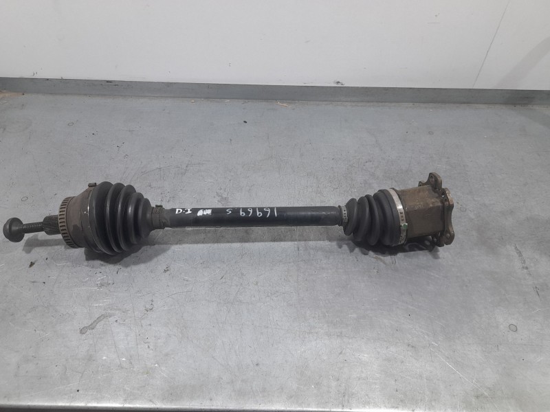 Recambio de mangueta delantera izquierda para seat exeo (3r2) 2.0 tdi referencia OEM IAM 8E0407271AT  