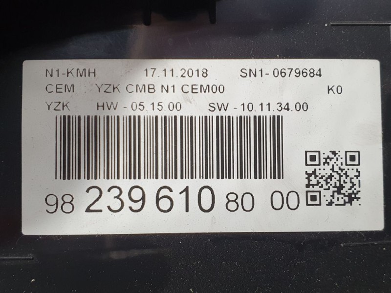 Recambio de cuadro instrumentos para citroën jumpy furgon confort m referencia OEM IAM 9823961080 SNI0679684 