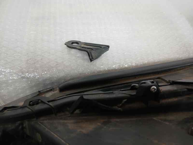 Recambio de faro derecho para lexus es 300h referencia OEM IAM 36184R  XENON SOPORTE ROTO