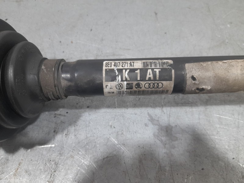 Recambio de mangueta delantera izquierda para seat exeo (3r2) 2.0 tdi referencia OEM IAM 8E0407271AT  