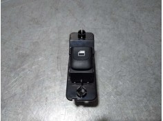 MANDO ELEVALUNAS TRASERO DERECHO 93590H8000WK 4D65251000 2205100013