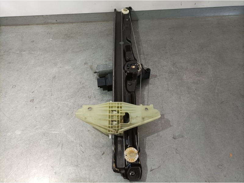 Recambio de elevalunas delantero derecho para citroën jumpy furgon confort m referencia OEM IAM 9808388480  EELECTRICO 6 PINS