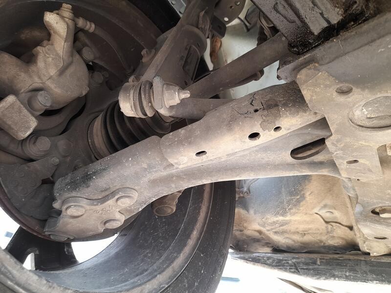 Recambio de brazo suspension inferior delantero derecho para citroën c5 aircross (ac_, aj_, ar_, a4_) 1.2 puretech 130 (arhnsj) 