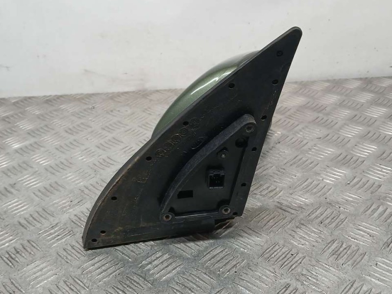Recambio de retrovisor derecho para kia sportage ex referencia OEM IAM 876200Z010  ELECTRICO 5 PINS Y TOCADO