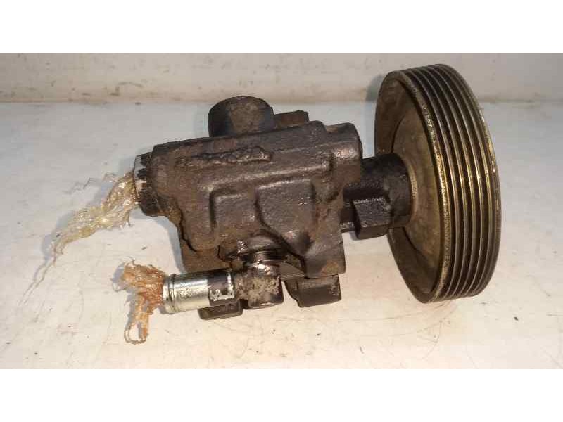 Recambio de bomba direccion para renault 19 chamade gtd referencia OEM IAM 7846075  