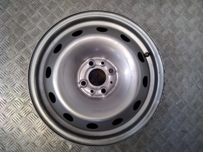Recambio de llanta para fiat fiorino sx cargo referencia OEM IAM 6X15 4 TORN ET44 HIERRO 