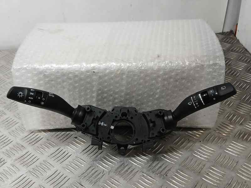 Recambio de mando luces y limpia para kia stonic (ybcuv) concept referencia OEM IAM 93403D4952  