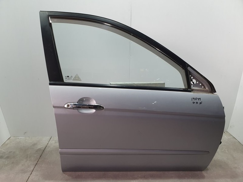 Recambio de puerta delantera derecha para kia cerato 2.0 ex crdi berlina (4-ptas.) referencia OEM IAM 760042F020  ROZADA