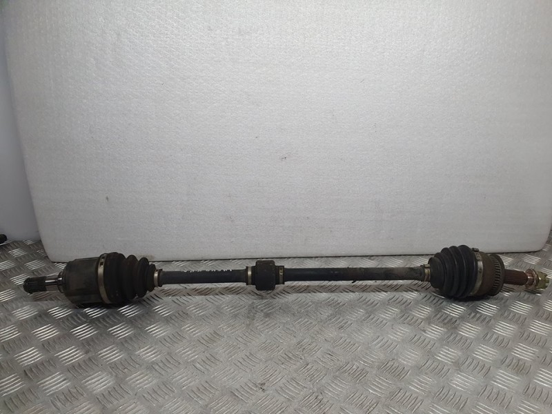 Recambio de transmision delantera derecha para kia cerato 2.0 ex crdi berlina (4-ptas.) referencia OEM IAM SIN REF  