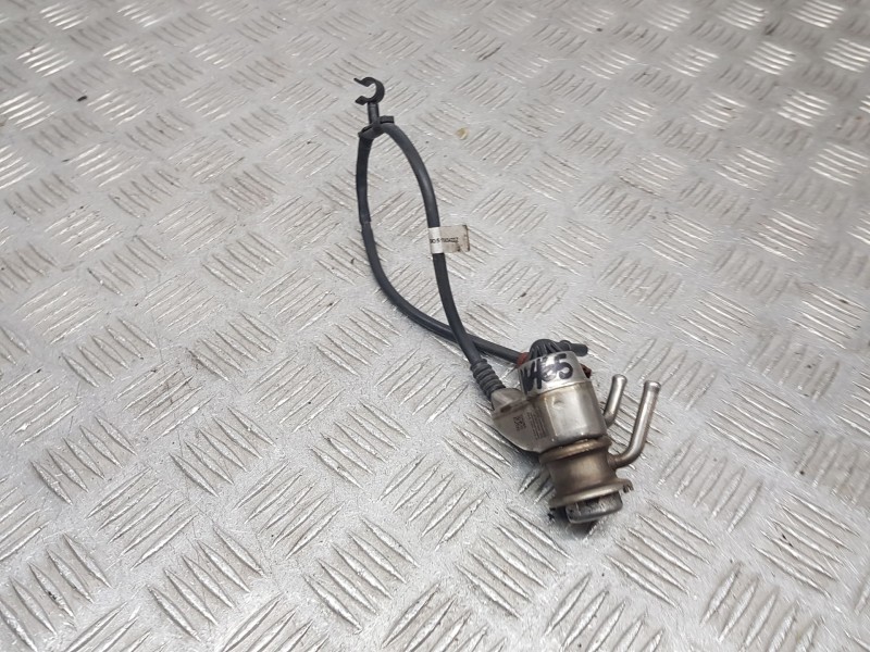 Recambio de inyector adblue para volkswagen polo vi (aw1, bz1, ae1) 1.6 tdi referencia OEM IAM 4L131113P BOSCH 0444025042