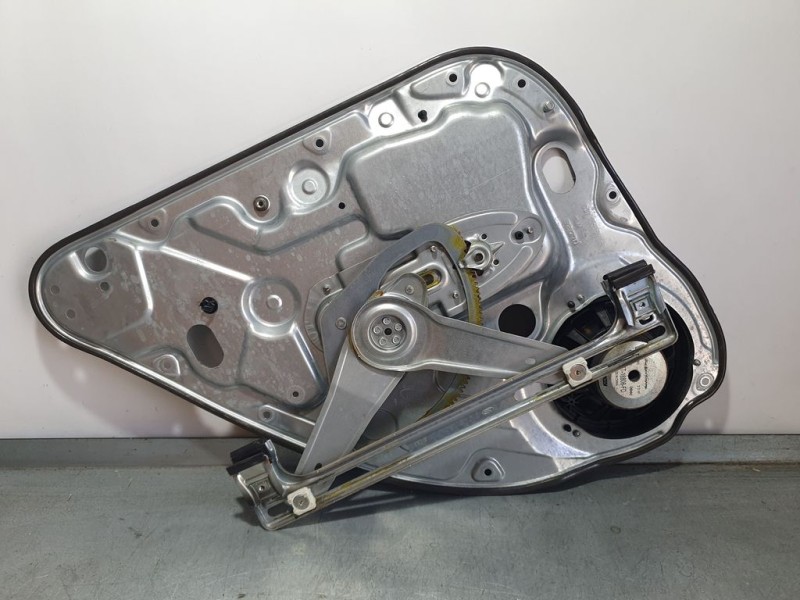 Recambio de elevalunas trasero derecho para ford kuga (cbv) titanium referencia OEM IAM 7M51R24994DC  ELECTRICO