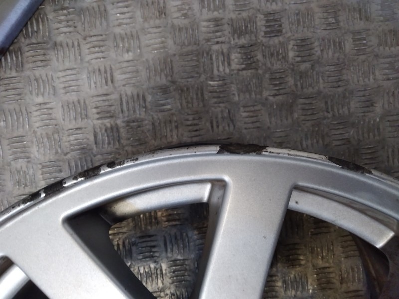 Recambio de llanta para land rover range rover sport v8 td first edition referencia OEM IAM 9X19 5 TORN ET53 ALUMINIO 