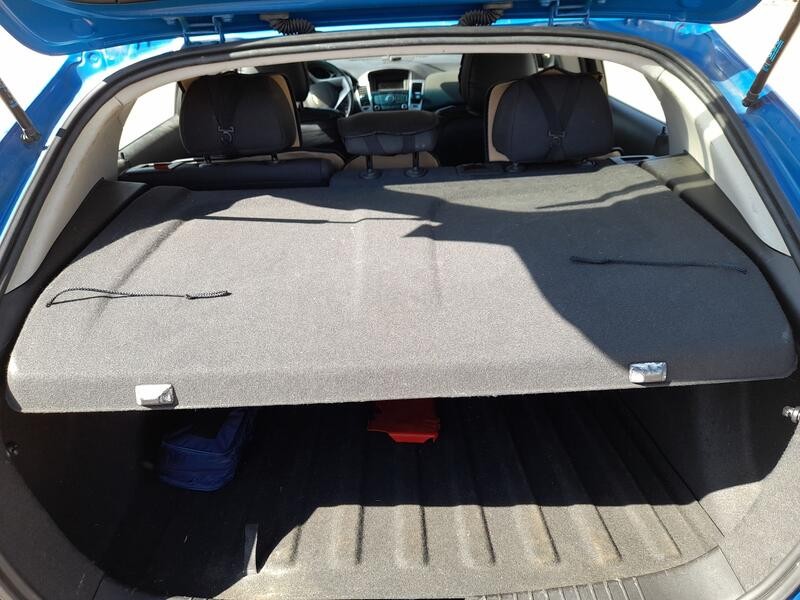 Recambio de bandeja trasera para chevrolet cruze (j300) 1.6 referencia OEM IAM 95919192  