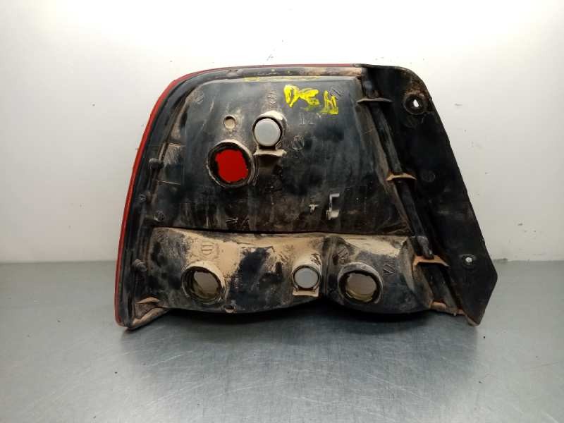 Recambio de piloto trasero derecho para hyundai accent (lc) 1.3 cat referencia OEM IAM   