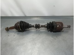 TRANSMISION DELANTERA IZQUIERDA 39101CC40B FUELLE ROTO