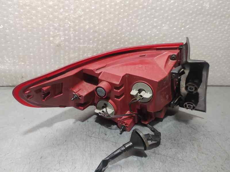 Recambio de piloto trasero derecho para kia stonic (ybcuv) concept referencia OEM IAM 92402H8400  EXTERIOR