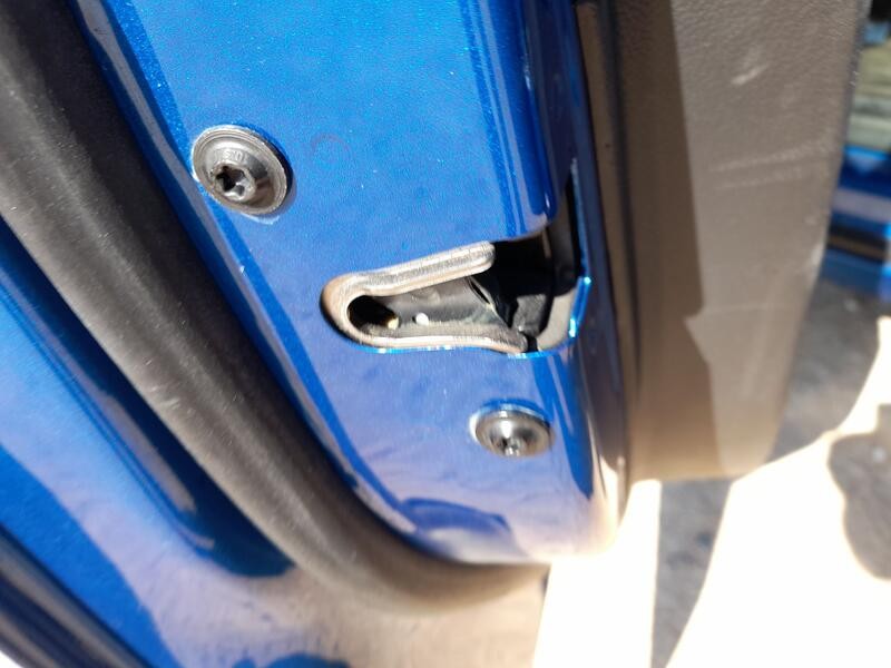 Recambio de cerradura puerta delantera izquierda para chevrolet cruze (j300) 1.6 referencia OEM IAM 13579514  