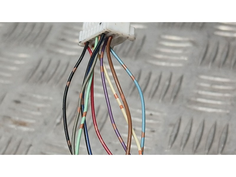 Recambio de retrovisor derecho para lexus is ii (_e2_) 250 (gse20) referencia OEM IAM 8790153060C ELECTRICO, TOCADO, SIN ESPEJO 