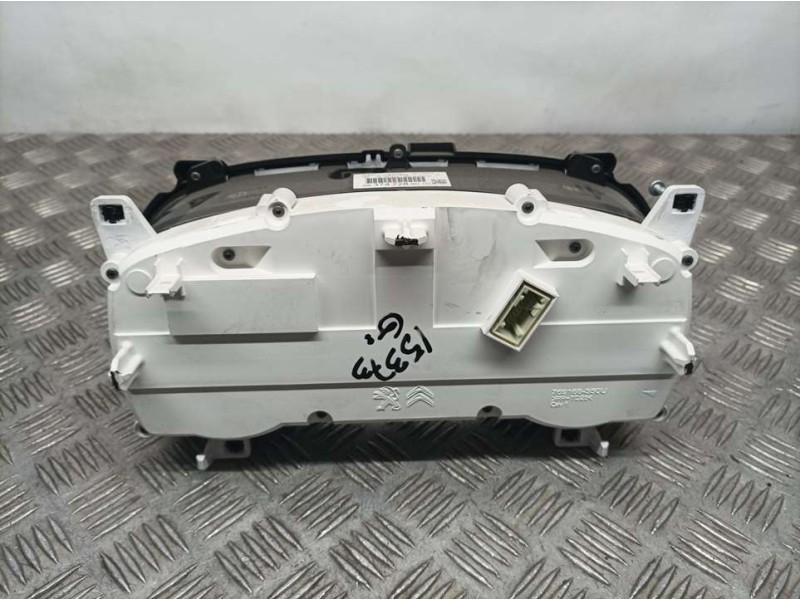 Recambio de cuadro instrumentos para citroën jumpy furgon control m referencia OEM IAM 9837472880  