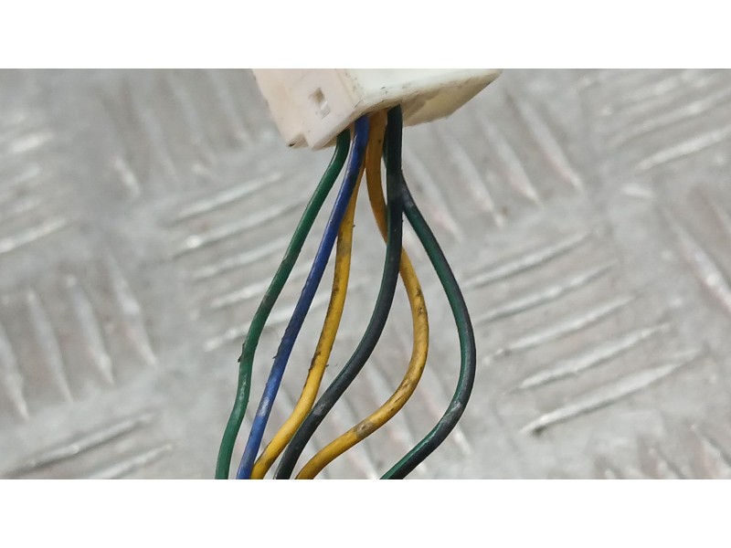 Recambio de retrovisor derecho para lexus is ii (_e2_) 250 (gse20) referencia OEM IAM 8790153060C ELECTRICO, TOCADO, SIN ESPEJO 