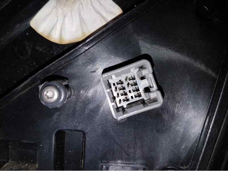 Recambio de retrovisor derecho para kia cee´d concept referencia OEM IAM  5 PINS ELECTRICO