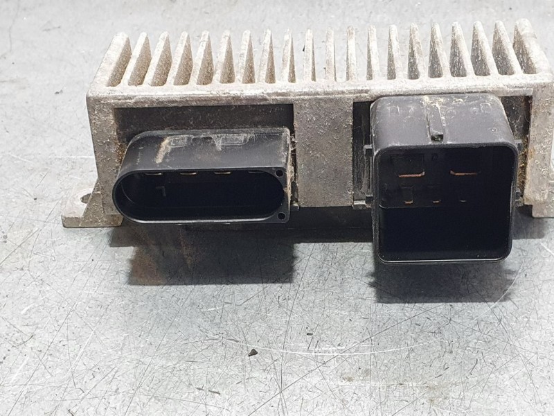 Recambio de caja precalentamiento para nissan nv 200 (m20) evalia premium referencia OEM IAM 8200558438A  NAGARES